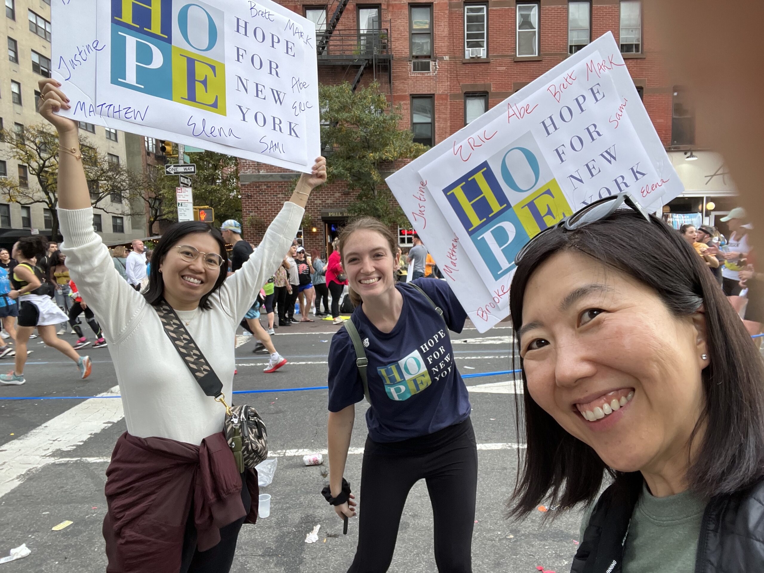 NYC Marathon 2022 cheer team